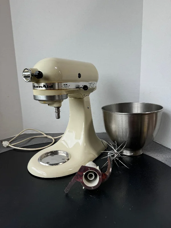 KitchenAid K45SS Electric Mixer with Bowl & Attachments