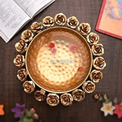 Soothing Interiors Metal Decorative Beautiful Handcrafted Bowl for Floating Flowers