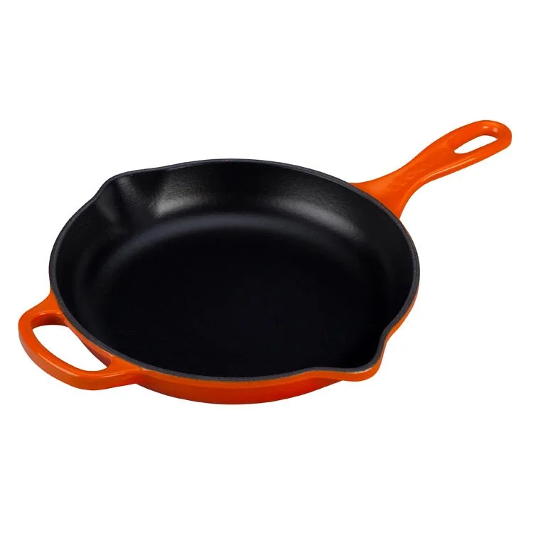 Signature 1-3/8-Quart (9") Cast Iron Skillet with Iron Handle - Flame