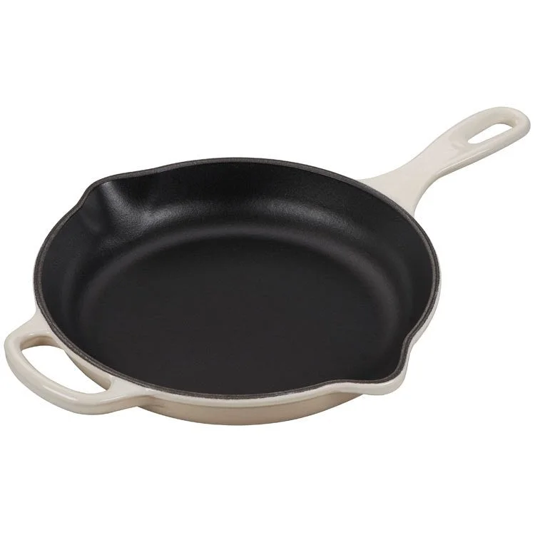 Signature 1-3/8-Quart (9") Cast Iron Skillet with Iron Handle - Meringue