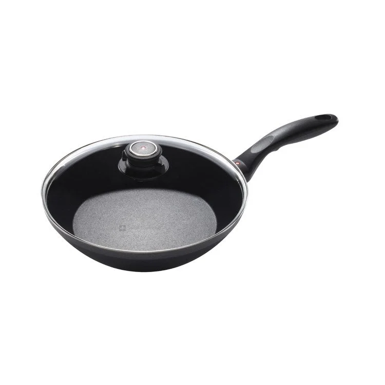 Edge 9.5" Induction Stir Fry Pan with Lid